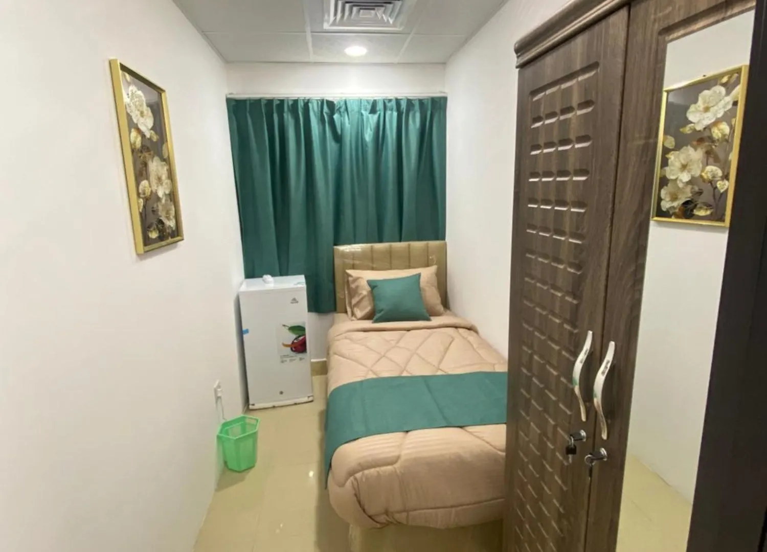 Luxury Private Room For Men Sharjah 0*,